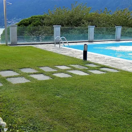 Holiday home Mimosa