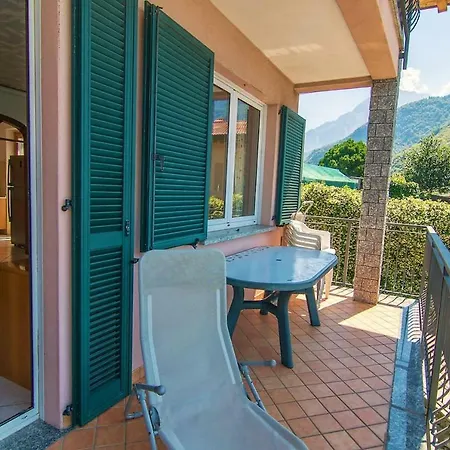 Mimosa Holiday home Olgiasca